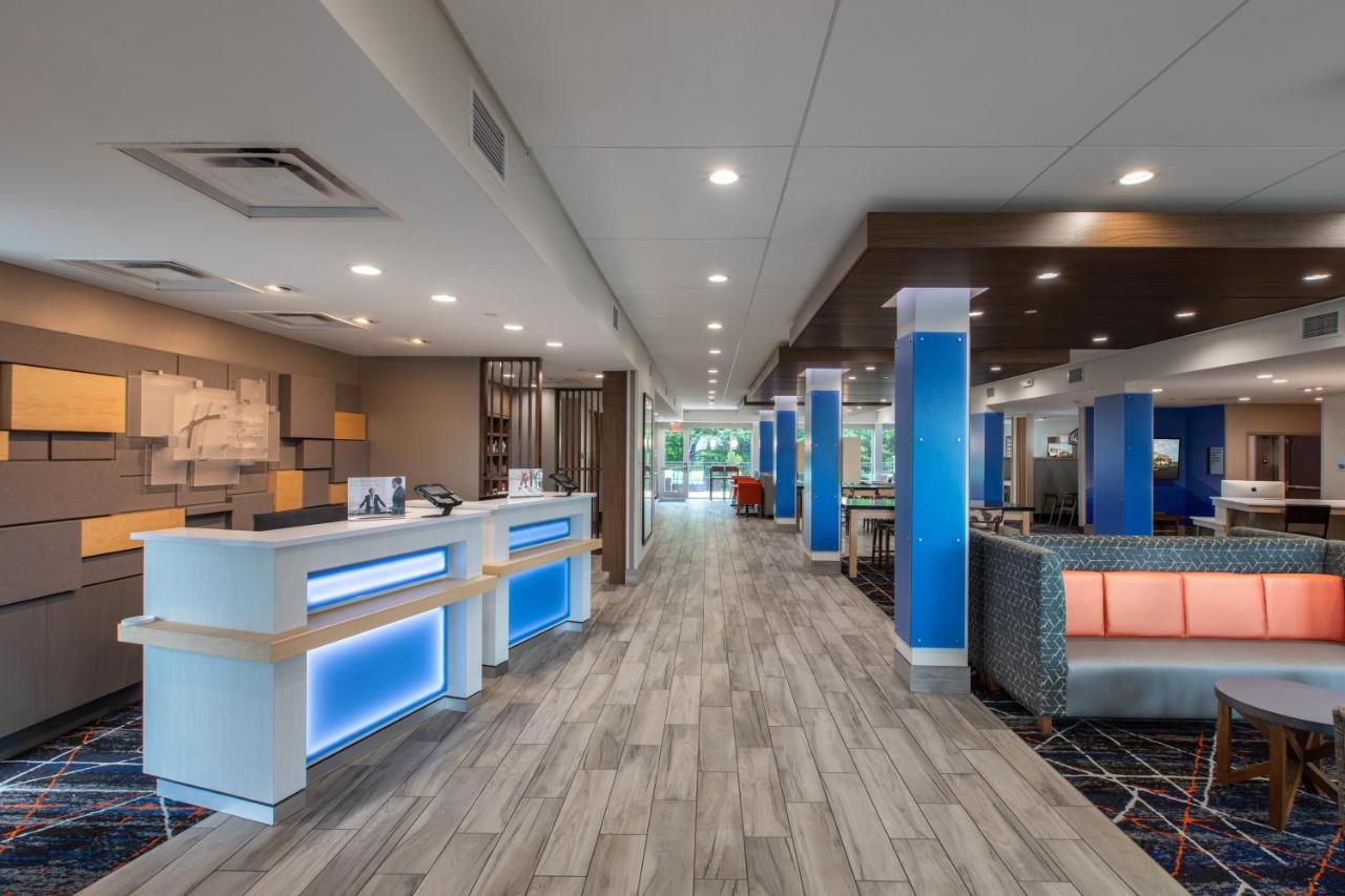 Express & Greenville S - By Ihg Hotel