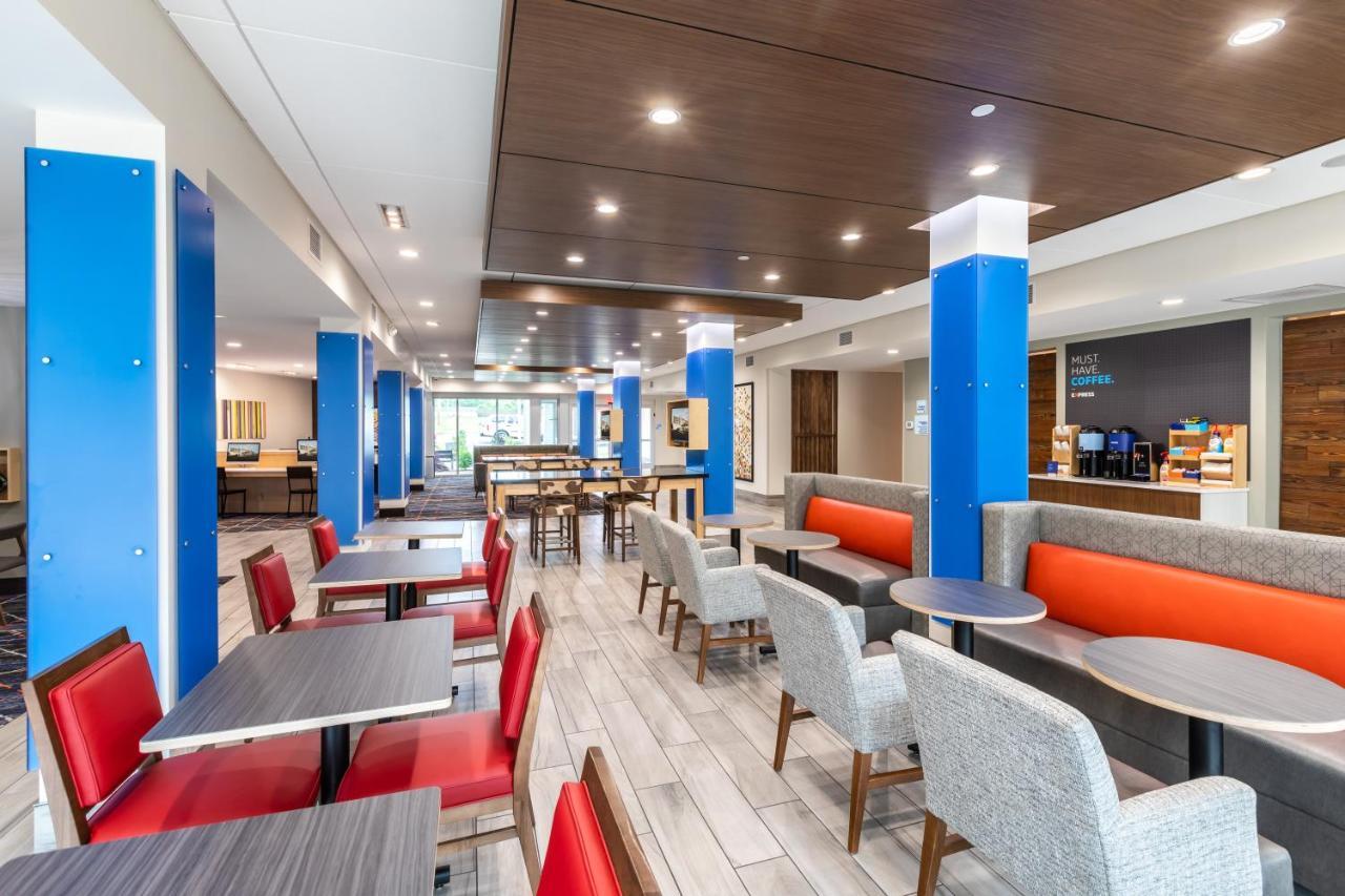 Hotel Express & Greenville S - By Ihg Piedmont